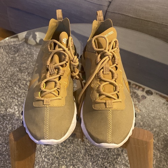 Nike React Element 55 Metallic Gold - Picture 2 of 5